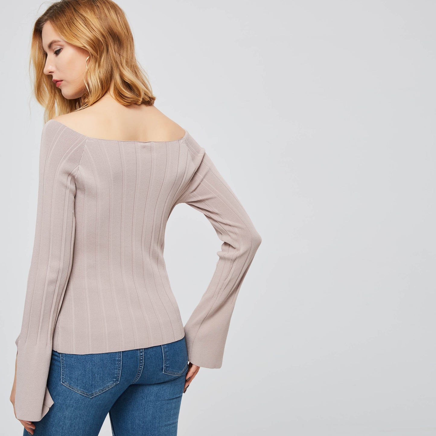 Flare Sleeve Backless Long Sleeve Women's Sweater